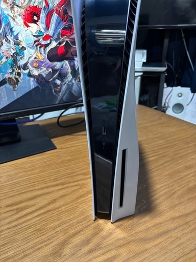 大幅値下げ！】PS5 ディスクドライブ付き　通常版ソフト８本付き　美品