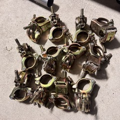 単管12本とクランプの画像