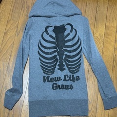 パーカーの画像