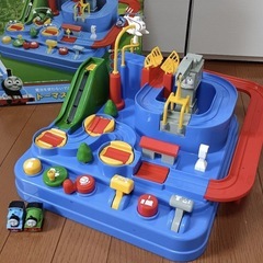 トミカ　トーマス　おもちゃの画像