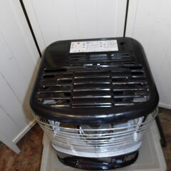 石油ストーブの画像