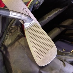 ミズノ　レディースゴルフセット　バッグ付きの画像