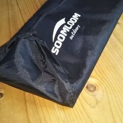 ★SOOMLOOM スームルーム アルミテーブル★の画像