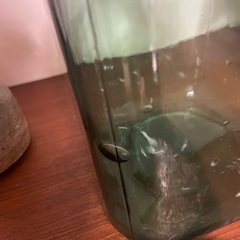 昭和レトロ　☆☆　ガラス瓶　気泡入り　☆☆　高さ25cmｘ巾15cmｘ奥行15cmの画像