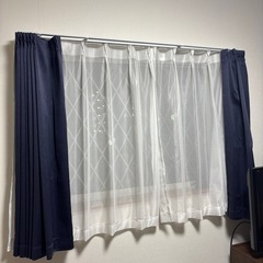 ニトリ ネイビー 遮光プリーツカーテン 100x100の画像