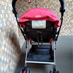 アップリカ　ベビーカー
の画像
