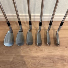 ゴルフ　アイアンセット　スリクソン　　テーラーメイド　の画像