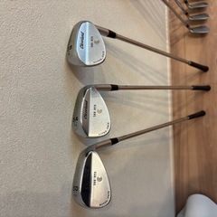 ゴルフ　アイアンセット　スリクソン　　テーラーメイド　の画像