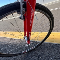 メリダCROSSWAY BREEZE TFS100 700C 24速 フレームアルミ　当店で無料防犯登録の画像