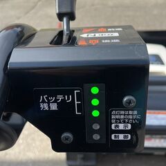 ホンダ Honda YUKIOS e! SB800e 電動除雪機 電動 バッテリー 24V 860W ブレード除雪機 除雪幅800mm 除雪高330mm (E3722txxY)の画像