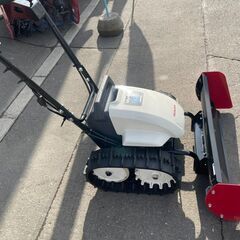 ホンダ Honda YUKIOS e! SB800e 電動除雪機 電動 バッテリー 24V 860W ブレード除雪機 除雪幅800mm 除雪高330mm (E3722txxY)の画像