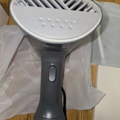 新品　Morus V6ダークグレー 香り付け 吸着式衣類スチーマー スチームアイロンの画像