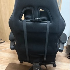 ゲーミングチェアの画像