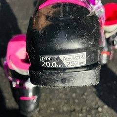 子供用スキーセットの画像