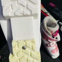 子供用スキーセットの画像