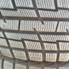 スタッドレスタイヤ185/70/R14．4本セット．の画像