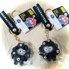 ４点★黒ミャクミャク サンリオなりきりキーホルダー キティ クロミ ハンギョドンの画像