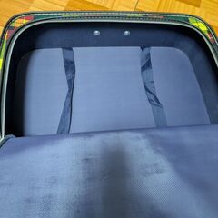 布製スーツケースの画像