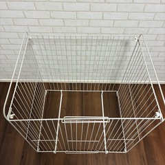 ストーブ　ガード　前面開閉式の画像