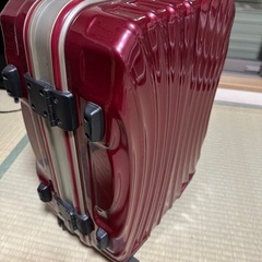 キャリーケースの画像
