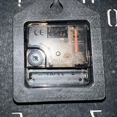 　壁掛け時計　透ける　スタイリッシュでお洒落　北欧　時計の画像