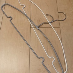 ニトリ　滑りにくいハンガー16本の画像