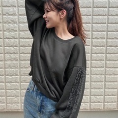 FRIFUL レディース ルーズフィット クルーネック ランタンスリーブ スウェットシャツ、マルチレイヤーメッシュデコレーションの画像