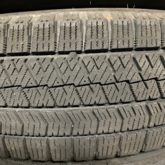 S　価格相談ありましたら、お気軽にコメントお待ちしてます。ブリヂストンスタッドレス　VRX2 175/65-15   2021年製タイヤのみの画像