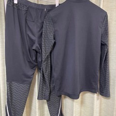 サイズS ナイキ ワイルドラン エレメント ランニング トップ 防寒 薄手フリース　ブラック　 NIKE ナイキ 上下セット 黒の画像