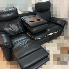 電動リクライニングソファの画像