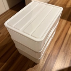 衣装ケース 3つの画像