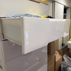 衣装ケースの画像