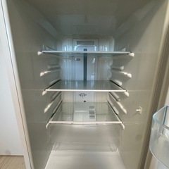 Panasonic冷蔵庫　NR-B174W-W型の画像