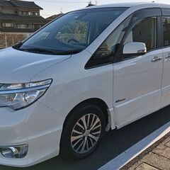 日産セレナハイウェイスターHV ハイブリッド/年式26の画像