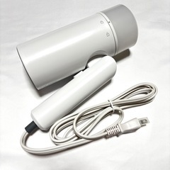 スチームアイロン ホワイト 衣類スチーマー 折り畳み式 操作簡単 ハンディ  小型の画像