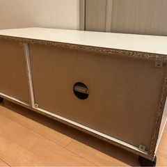 【無料でお譲りします】テレビ台の画像