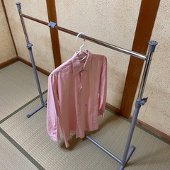 ハンガーラックの画像
