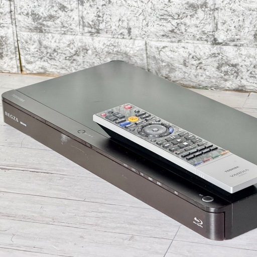 東芝「レグザ・ブルーレイ」HDD 500GB ダブルチューナー搭載機