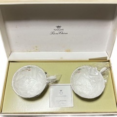 ナルミボーンチャイナ　コーヒーカップ＆ソーサーの画像