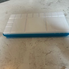 中古品　絵の具の画像
