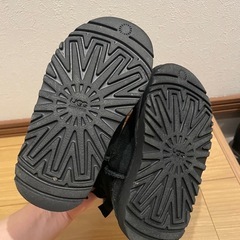UGGキッズ15cmの画像