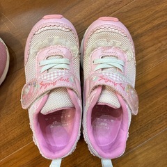 ニューバランス16.5センチ、マイメロ17センチ　セット売りの画像