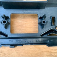 トヨタ クラウン アスリート 210系 後期 フロントグリル エンブレム無しの画像