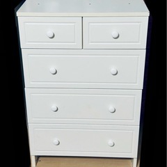 収納家具の画像