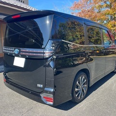 訳あり 現行モデルヴォクシーハイブリッド・最上級グレードS-Z オプションてんこ盛りの画像