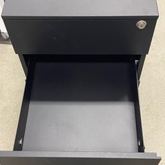 ☆3段 キャビネット　脇机 の画像