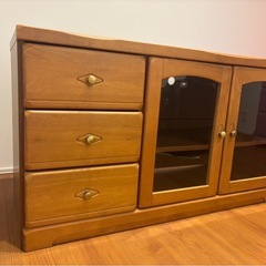 収納家具の画像