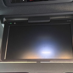 総額198.4万円★エスクァイア　ハイブリッドGI  後期型　後期型　モデリスタフルエアロ　モデリスタリアスポイラー　ＲＡＹＳ１８インチＡＷ　純正１０インチナビ　純正１２．８インチフリップダウンモニター　社外スモークテール　社外ＬＥＤリフレクター　黒革シートの画像