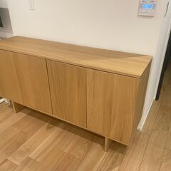 IKEA STOCKHOLMサイドボードの画像