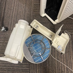 SHARP シャープ　空気清浄機 KC-F50-W 加湿空気清浄機　ホワイト系  プラズマクラスター の画像